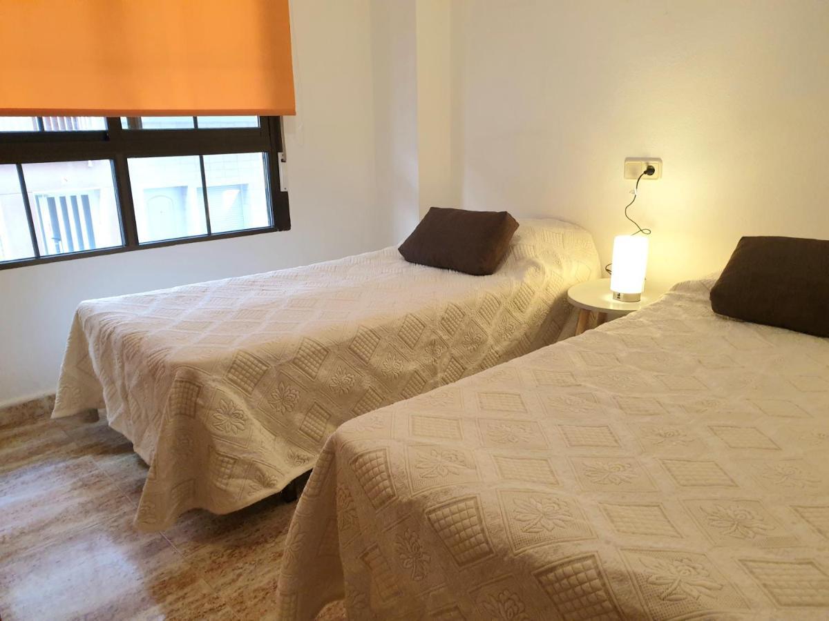 Apartamento Guardamar Playa กัวร์ดามาร์ เดล เซกูรา ภายนอก รูปภาพ