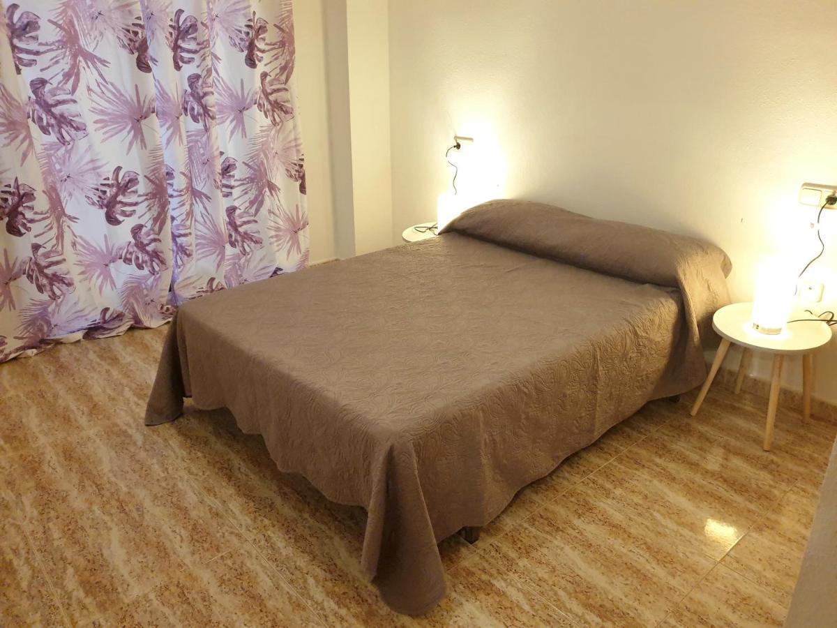 Apartamento Guardamar Playa กัวร์ดามาร์ เดล เซกูรา ภายนอก รูปภาพ